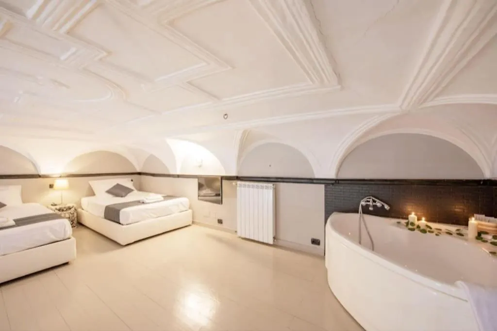 Apartment Elegante Bilivello Con Vasca In Camera Genoa